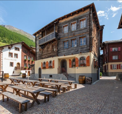 4 (4)